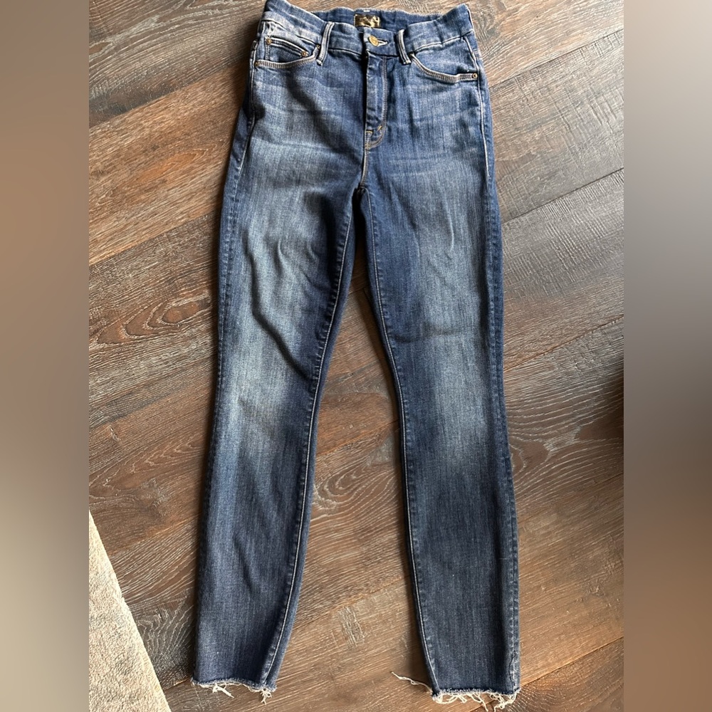 High Rise Blue Jeans with Frayed Ends